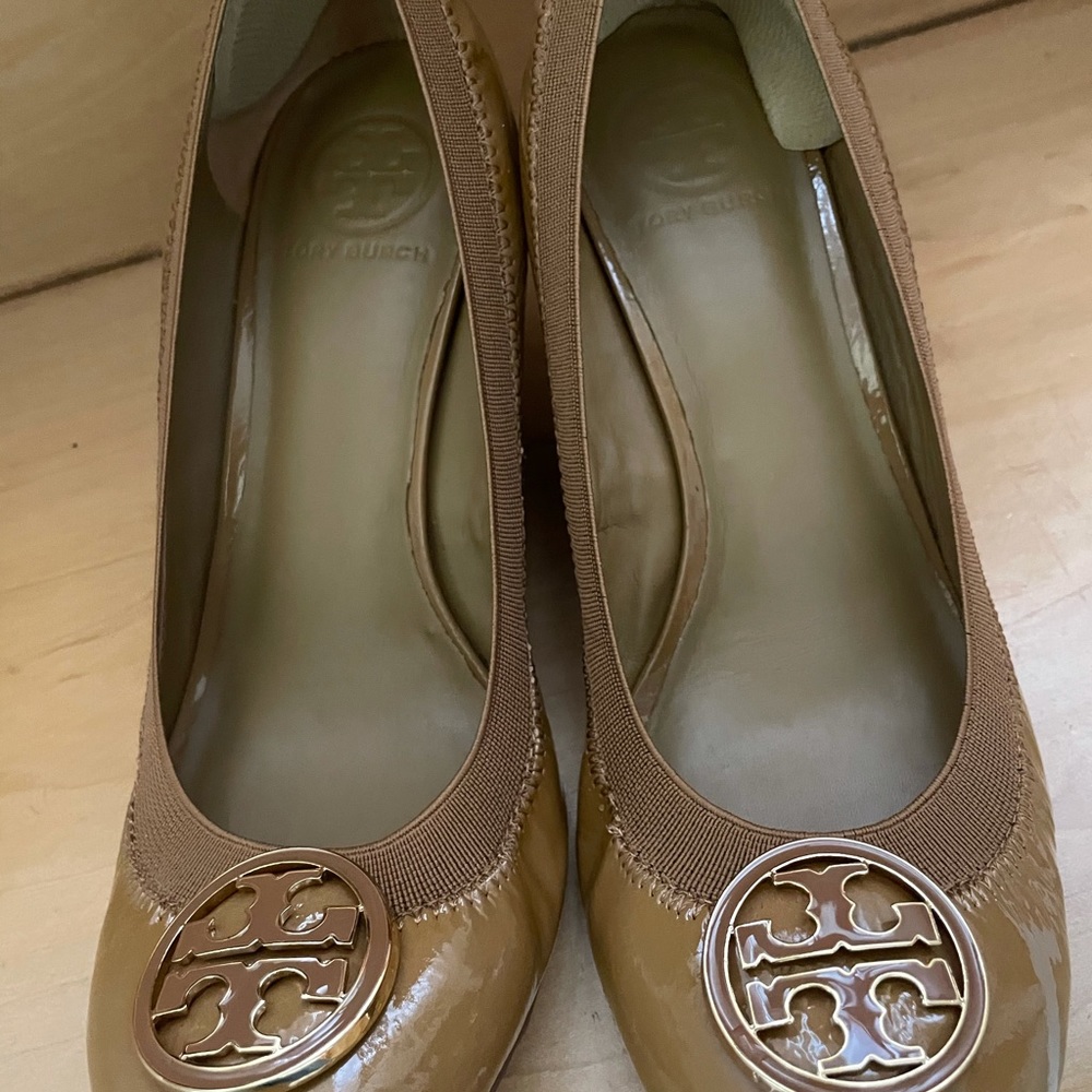 Tory Burch Caroline Wedge Sandal
